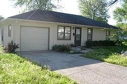 N Allen Ave, Marshall, MO 65340