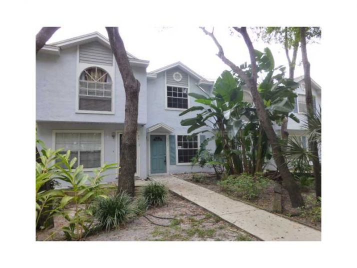 2217 Fox Chase Blvd, Palm Harbor, FL 34683