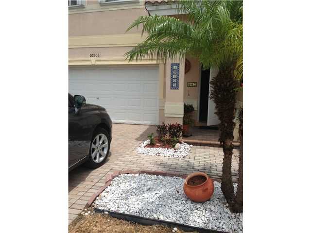 10803 NW 53 LN, Miami, FL 33178