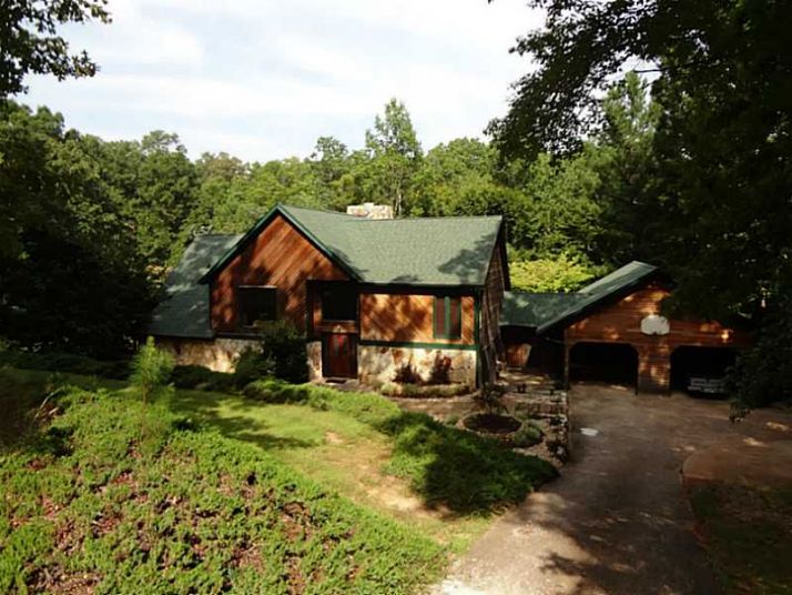 7121 Rand Drive, Douglasville, GA 30135