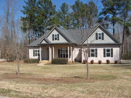 107 Lake Chase Dr S, Griffin, GA 30224