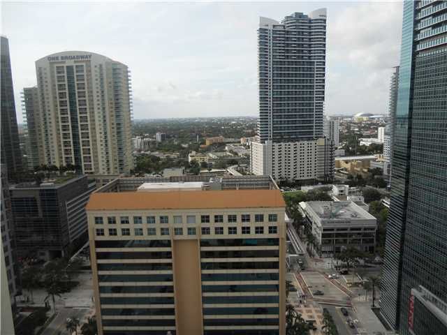 170 SE 14 ST # 2805, Miami, FL 33131