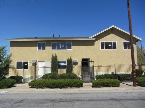 38646 5th Street E, Palmdale, CA 93550