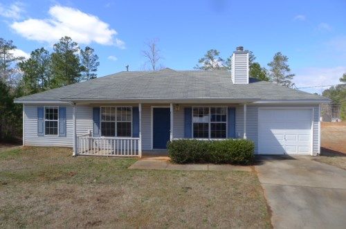 4 Ruby Court, Grantville, GA 30220