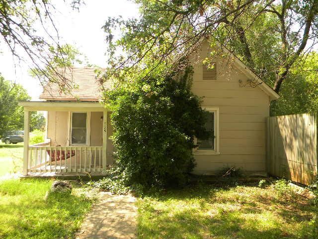 108 S Main St, Buffalo, KS 66717