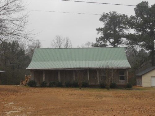 196 Josh Road, Moselle, MS 39459