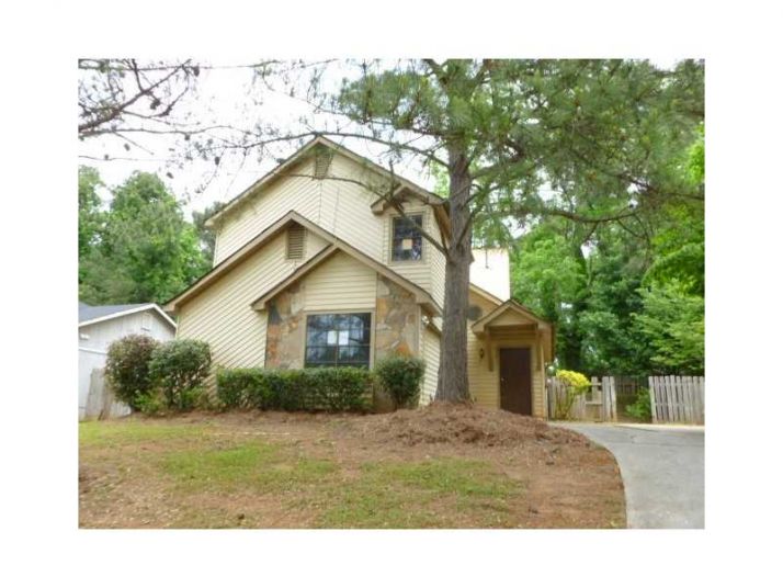 738 Durham Xing, Stone Mountain, GA 30083