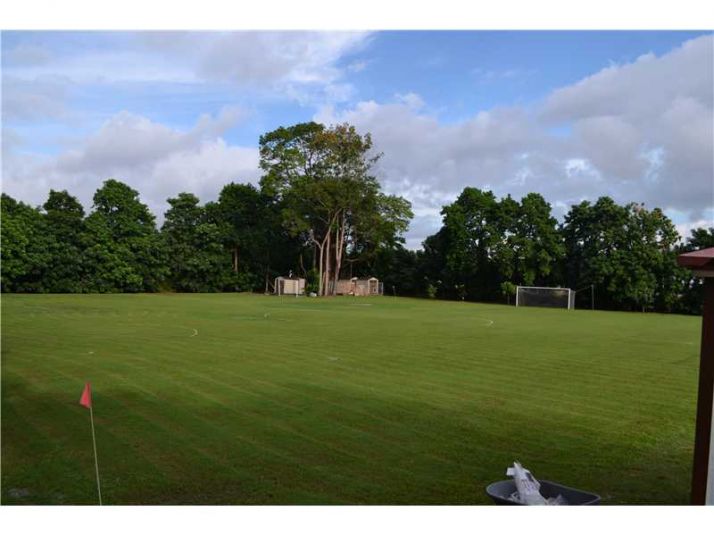 4250 SW 137TH AV, Hollywood, FL 33027