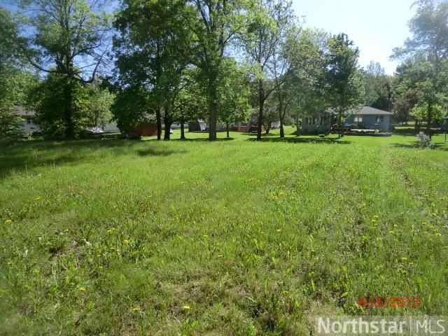30255 Olinda Trl, Lindstrom, MN 55045