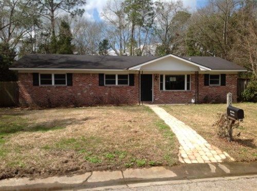 16 W Chadwick Drive, Mobile, AL 36606