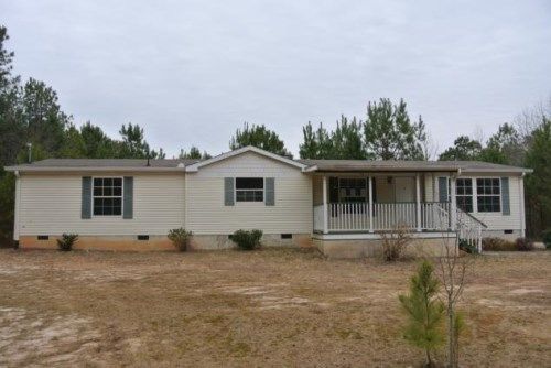 3145 Roosterville Rd, Roopville, GA 30170