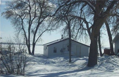 416 N Lake Dr, Watertown, SD 57201
