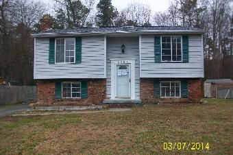 2804 Tinstree Dr, Colonial Heights, VA 23834