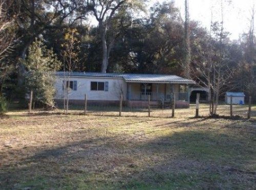 28 Northeast 263 Ave, Old Town, FL 32680