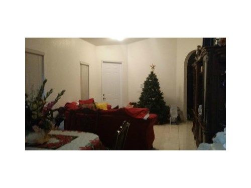 15 NW 121 ST, Miami, FL 33168