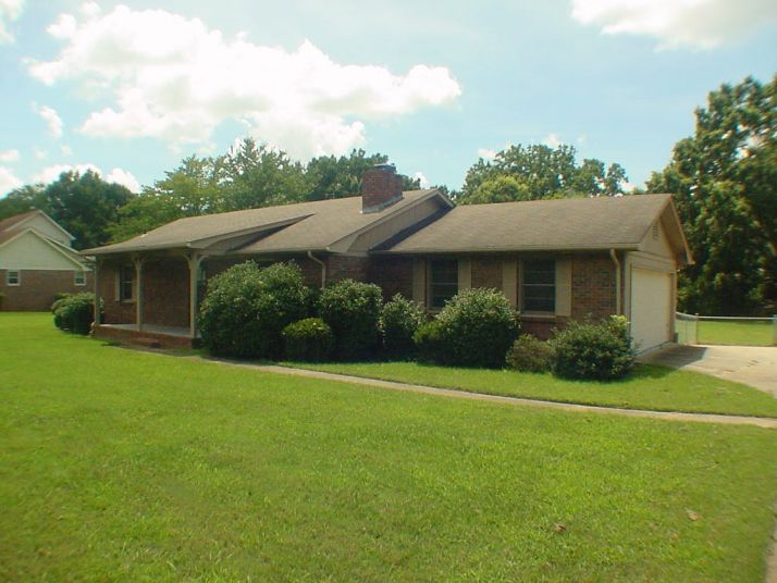 24 Skyview Circle, Cartersville, GA 30120