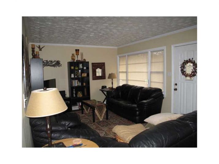 236 S Myrtle Street, Winder, GA 30680