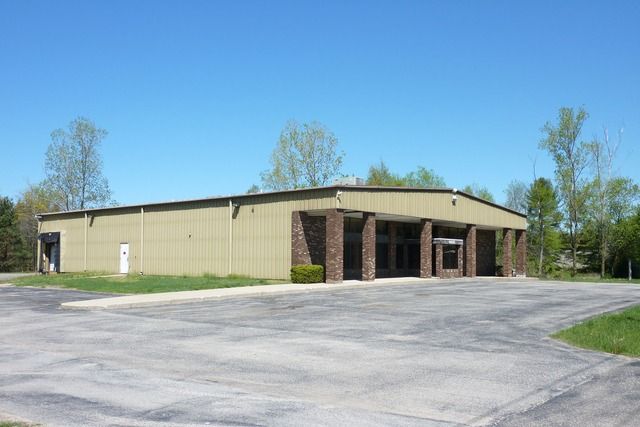 6835 Grand Haven Road, Spring Lake, MI 49456