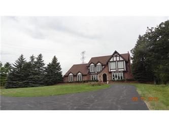 10 Crawling Stone, Barrington, IL 60010