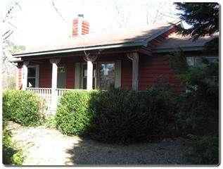 140 Cypress Ct, Burgaw, NC 28425