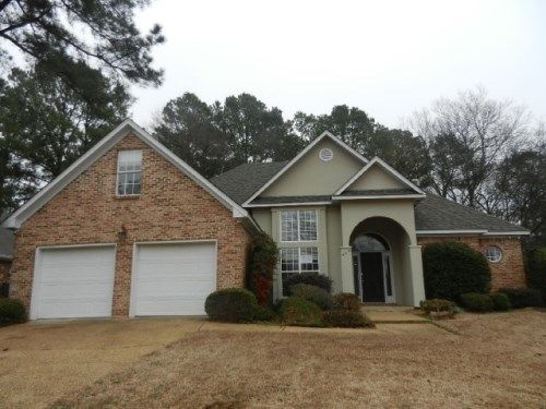 404 Pinewood Ln, Ridgeland, MS 39157