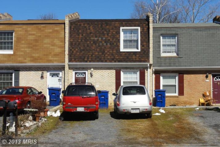 619 W 11th St, Front Royal, VA 22630