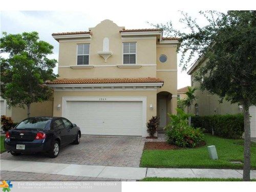 3965 NE 11TH DR, Homestead, FL 33033