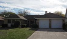 48 Robins Nest Dr Lake Dallas, TX 75065
