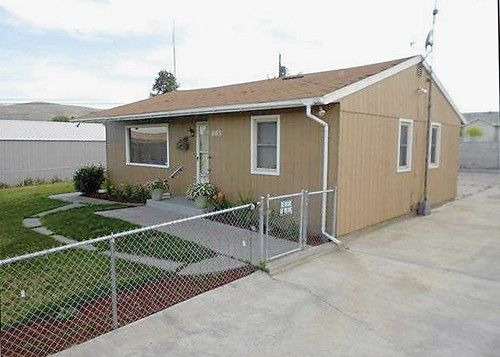 1103 11th St, Benton City, WA 99320