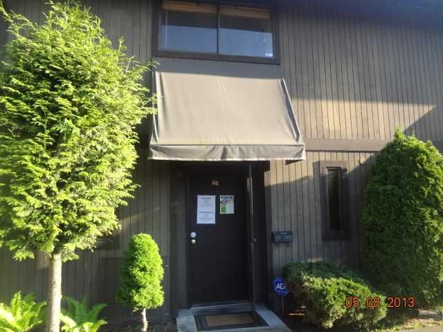 13702 37th Ave S Apt 55, Seattle, WA 98168
