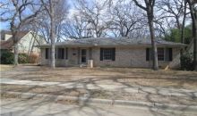 212 Huntingdon Dr Irving, TX 75061