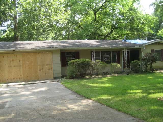 1435 Dianne Dr, Jackson, MS 39204