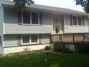 409 E 4th St, Blue Rapids, KS 66411