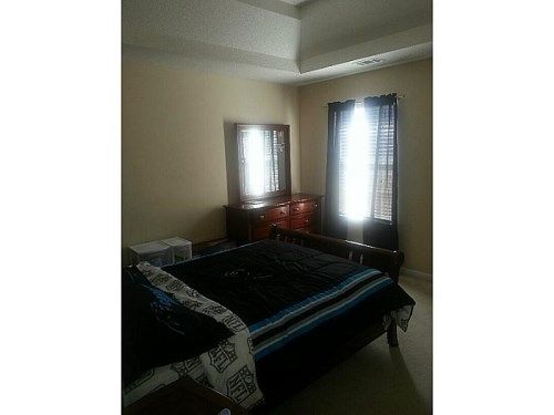 4056 Smithfield Lane, Ellenwood, GA 30294