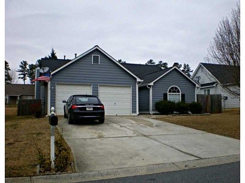 2613 Lake Park Bend, Acworth, GA 30101