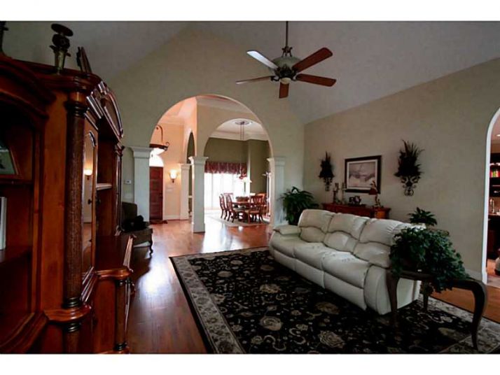 3012 Golf Crest Lane, Woodstock, GA 30189
