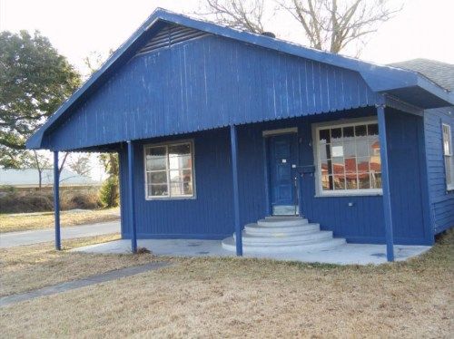 813 Hilma St, Westlake, LA 70669