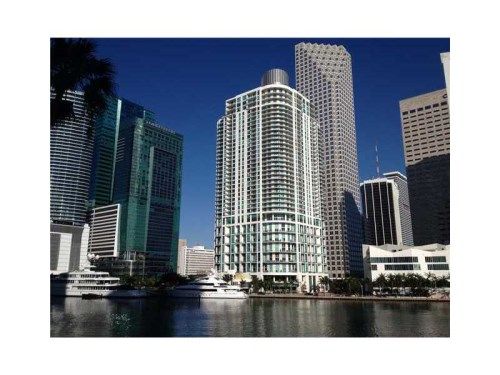 300 S BISCAYNE BL # 4004, Miami, FL 33131