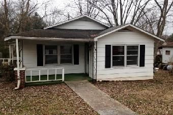 115 N West St, Decherd, TN 37324