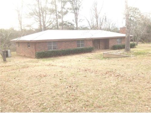 711 W Lanark, Queen City, TX 75572