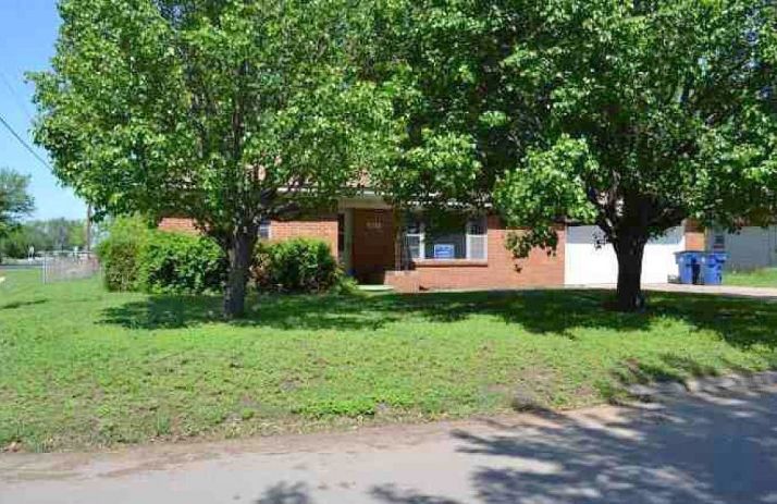 Bell, Crescent, OK 73028