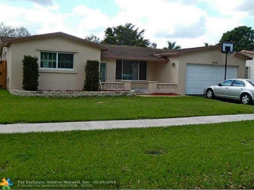10530 NW 3RD ST, Fort Lauderdale, FL 33324