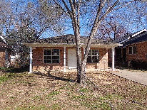 2106 Pecan St, Texarkana, AR 71854