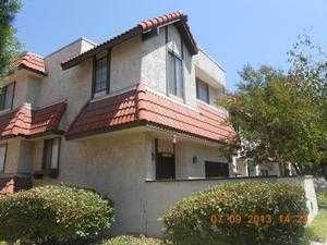 27662 Nugget Dr Apt 2, Canyon Country, CA 91387