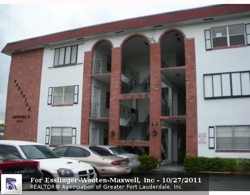 2415 LINCOLN ST # 105, Hollywood, FL 33020