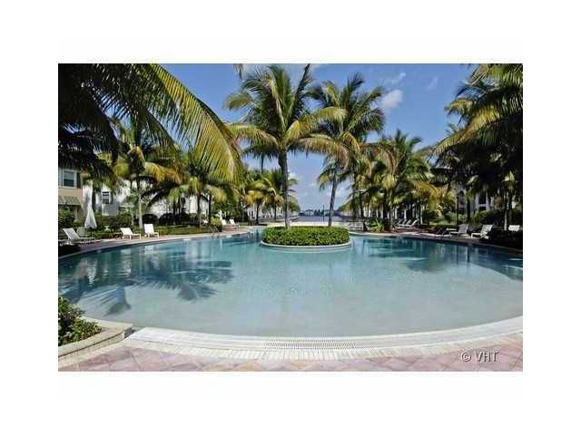 2925 NW 126TH AV # 323-1, Fort Lauderdale, FL 33323