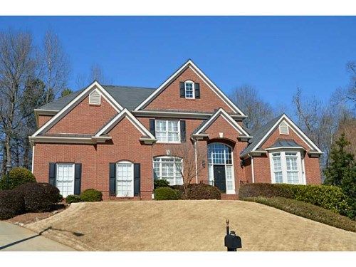 825 Lake Manor Close, Alpharetta, GA 30022