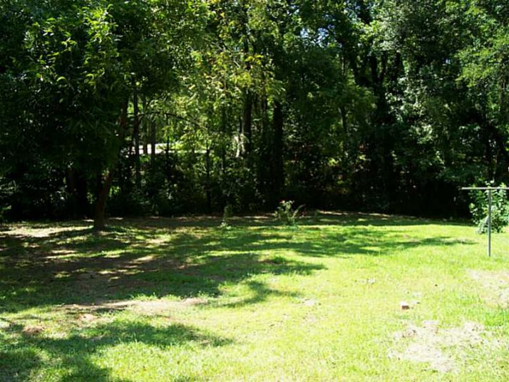 161 Park Street, Commerce, GA 30529