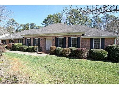 11255 West Road, Roswell, GA 30075