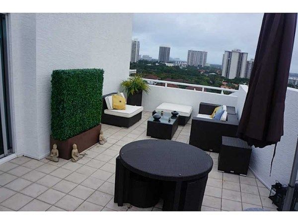 3131 NE 188 ST # 1-1214, Miami, FL 33180